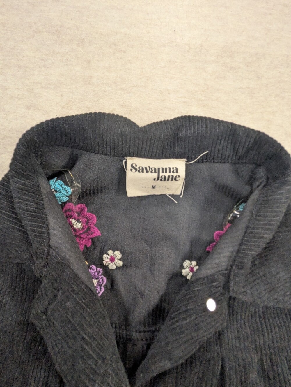 Sincerely Jules Black Corduroy Country Jacket Embroidered Floral Sleeves Back M - Picture 6 of 10